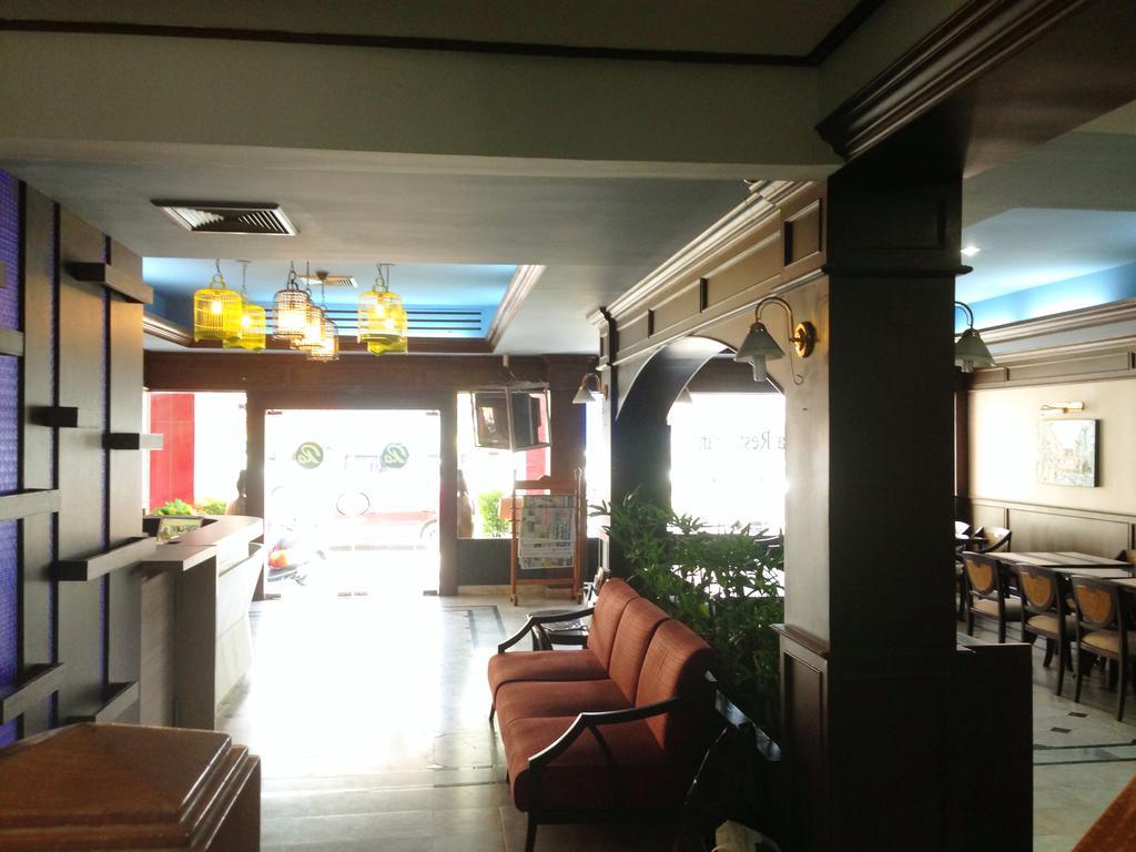 Rattana Mansion Otel Phuket Dış mekan fotoğraf